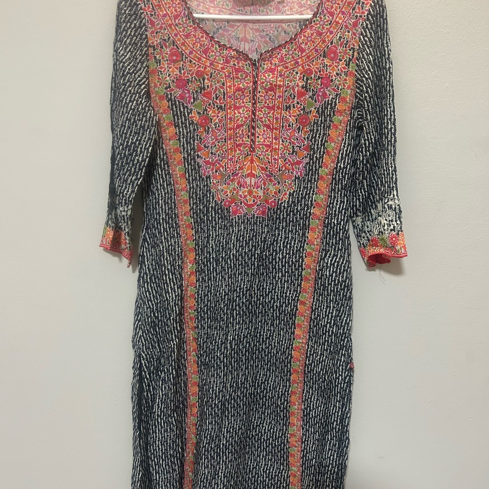 BIBA Indian Floral print straight kurta set 0194 - Picture 3 of 12